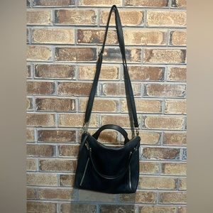 Jessica Simpson black faux leather crossbody purse